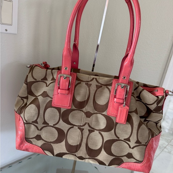 COACH Hampton Signature Khaki Canvas Satchel with Pink Patent Leather Trim - Picture 1 of 8